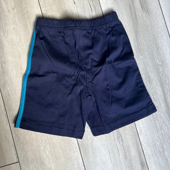 Thomas the Train 3 piece boys clothing set Two tops and one shorts SIZE 3T - Picture 4 of 4